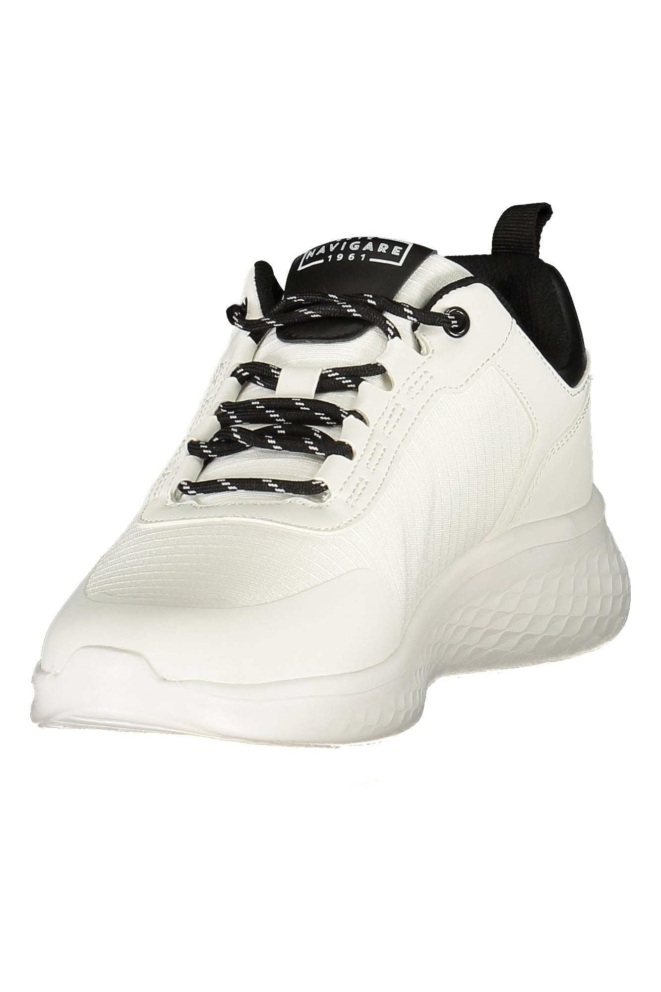 NAVIGATE MEN'S WHITE SPORTS FOOTWEAR