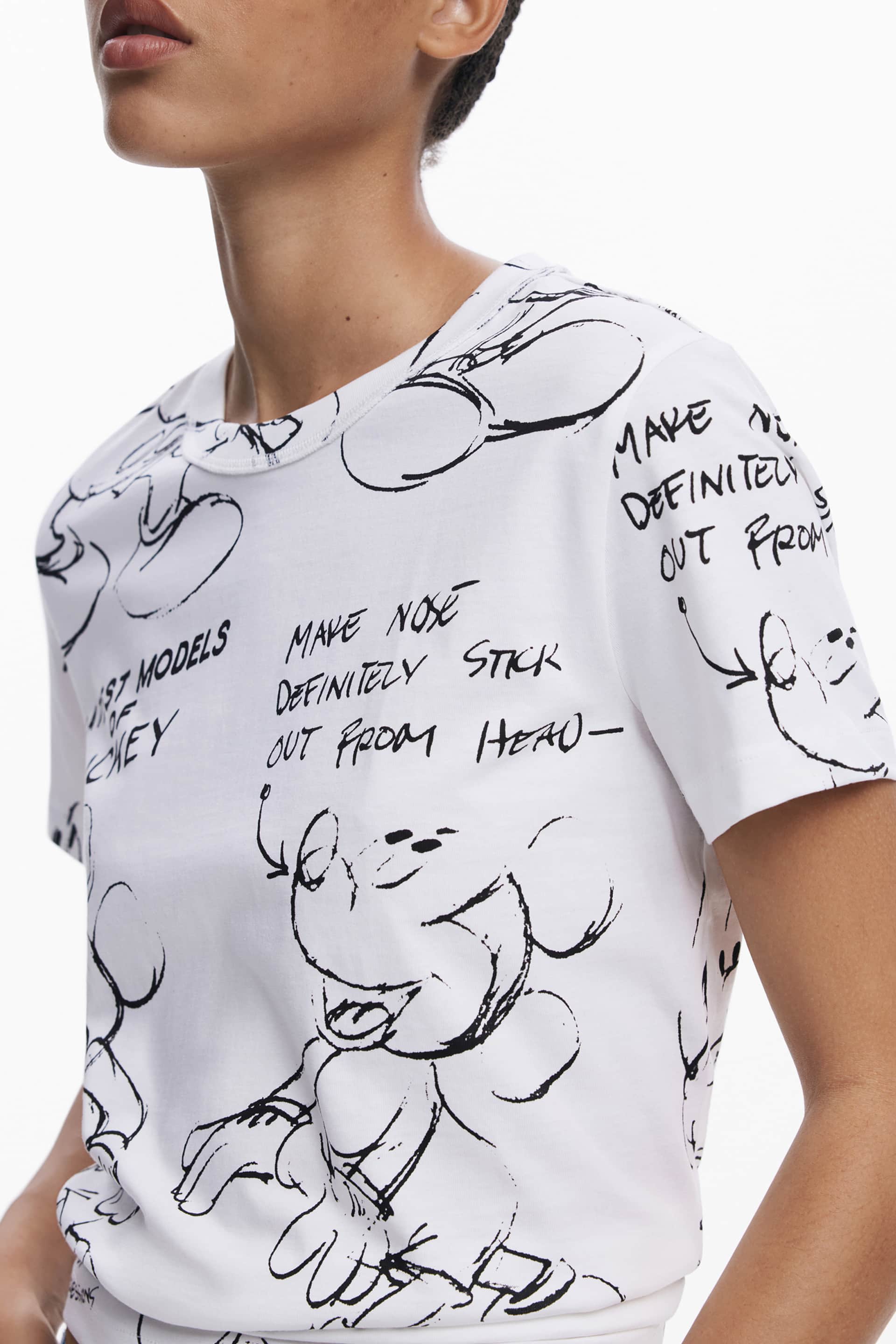 DESIGUAL WOMEN'S SHORT-SLEEVE T-SHIRT WHITE