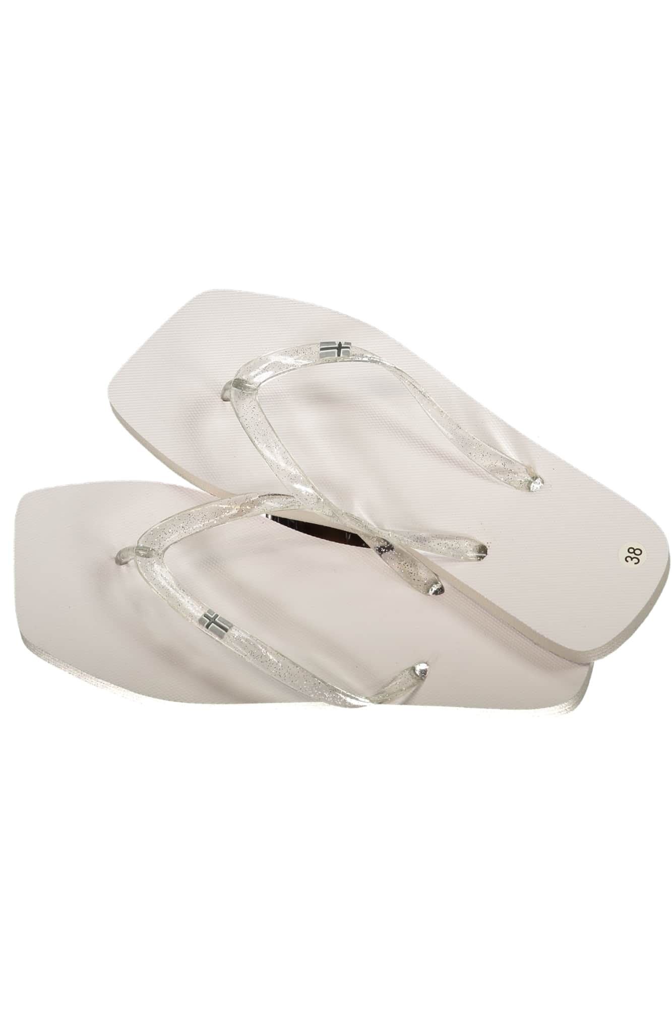 NORWAY 1963 WOMEN'S WHITE SLIPPER FOOTWEAR